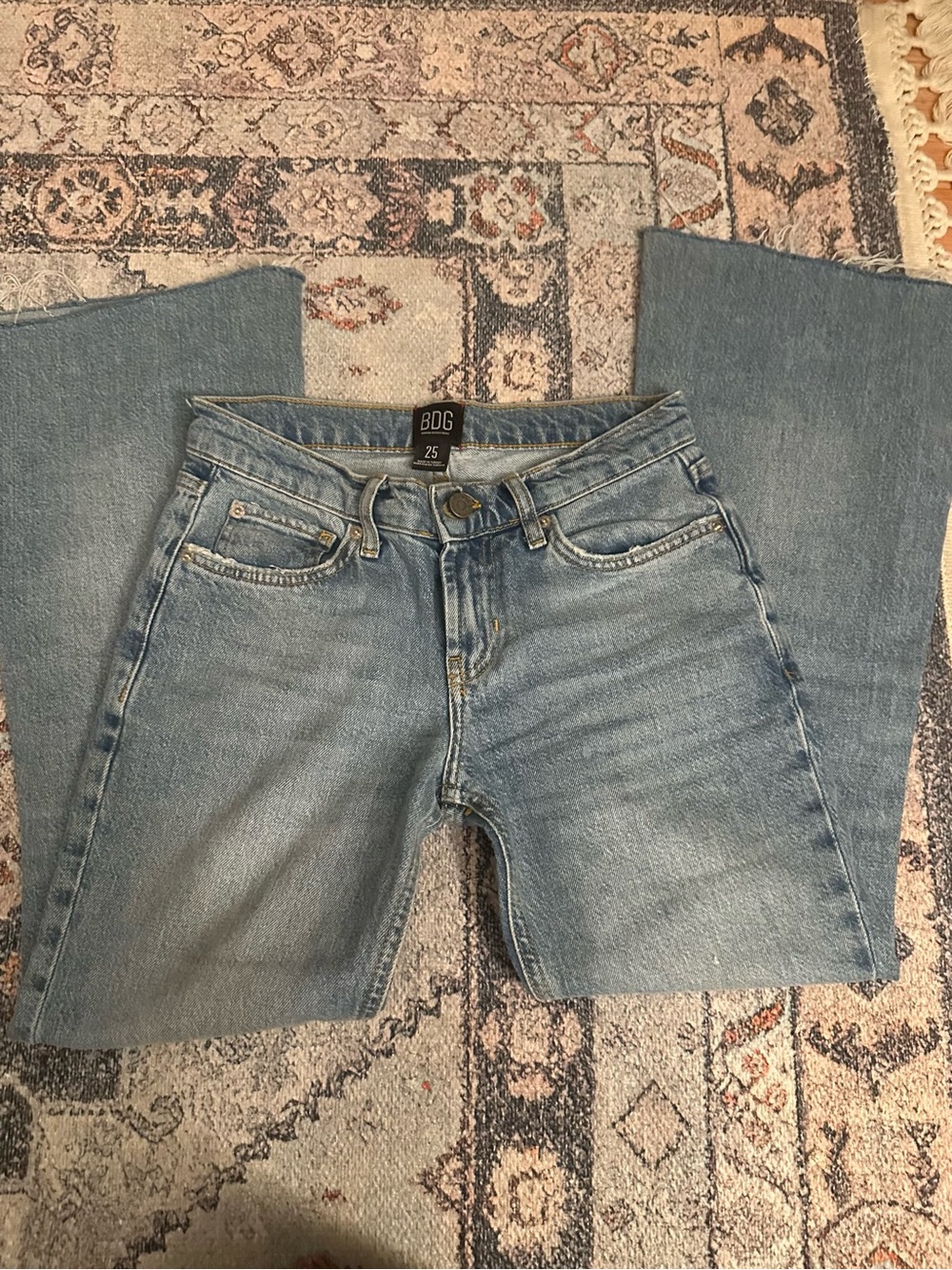 BDG Light Blue Low rise Women's Jeans - Size 25